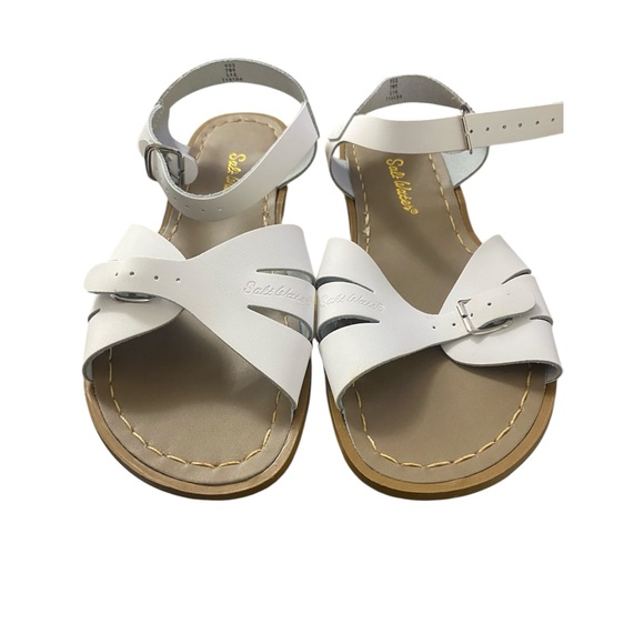 The Salt Water Classic, White Sandals, size 7W, NIB, $55 - Picture 7 of 11